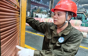 和记娱乐蓝领图鉴 | 孙雷雷：潜心展宏图 妙手产精铜